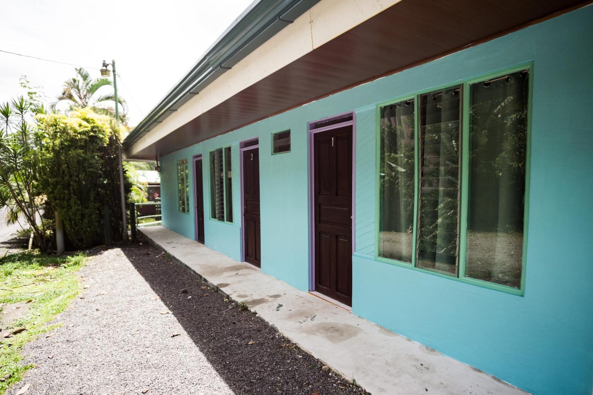 La Fortuna Pura Vibra Hostel מראה חיצוני תמונה